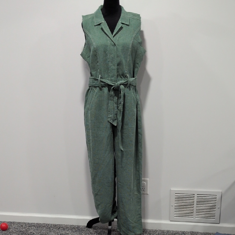 Entro Sleeveless Dark Sage Green Corduroy Jumpsuit with Belt